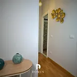 Domus Derthona Ester Mietta Apartamento